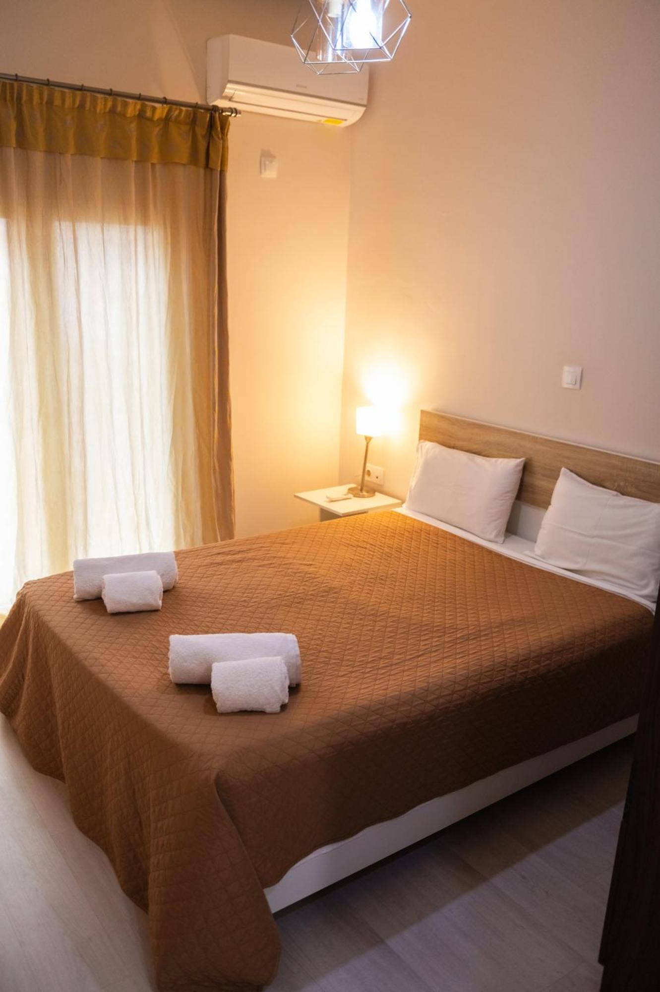 Central Luxurious Suite Near Lighthouse Alexandroupoli Bagian luar foto