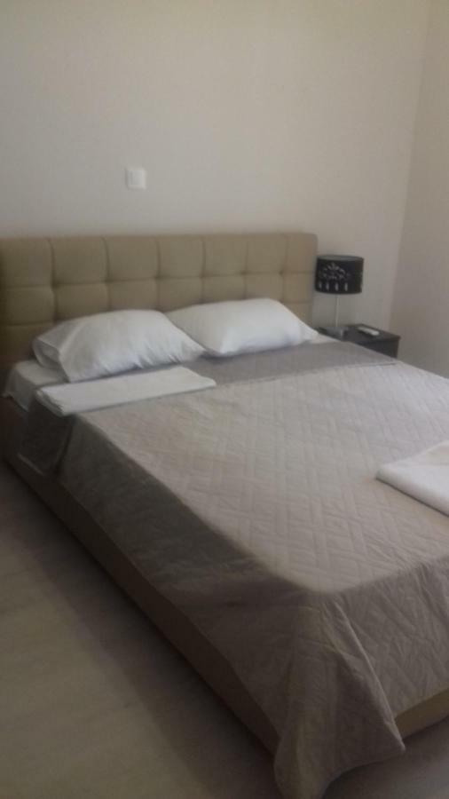 Central Luxurious Suite Near Lighthouse Alexandroupoli Bagian luar foto
