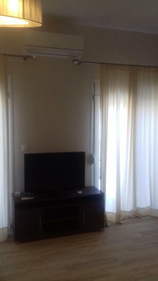 Central Luxurious Suite Near Lighthouse Alexandroupoli Bagian luar foto